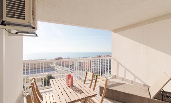 Outdoor dining - Apt. Canet al Mar 11-d (Canet de Berenguer)