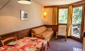 Interior - Studio With Sleeping Area in the Heart of Les Orres 1650 (Les Orres)