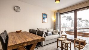 Unclassified image, 3 of 4, button - Apartment in Plagne Centre With Mont Blanc View (La Plagne-Tarentaise)