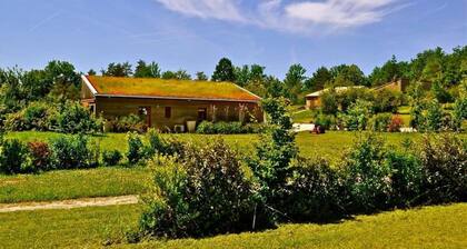 Longere-style House, 3 Rooms, Sleeps 5/6