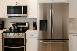 Microwave, oven, stovetop, dishwasher - On the Beach, Gulf Front with Breathtaking Views.  Completely Remodeled in 2025. (Fort Myers Beach)