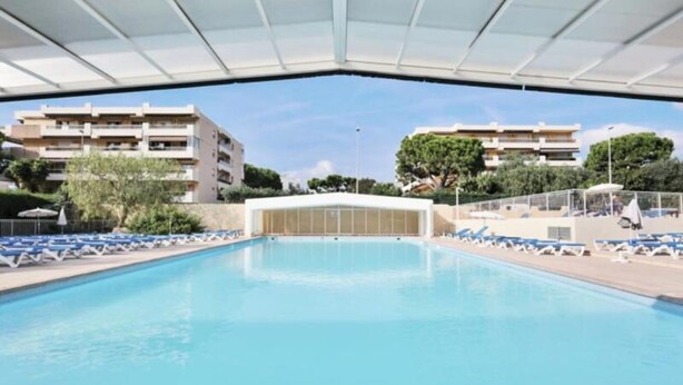 Pool - Studio for 4 People (Saint-Laurent-du-Var)