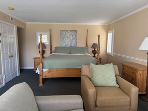 1 habitación, tabla de planchar con plancha y internet 