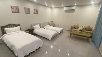 Romantisches Chalet, 2 Schlafzimmer, eigener Pool, Poolblick | Kostenloses WLAN