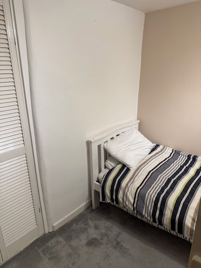 Beautiful 2-bedroom house in Eye