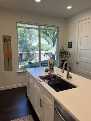 Interior - Historic Hyde Park Retreat – Classic Austin Living (Austin)