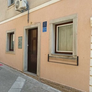 Apartment | Exterior detail - Apartment Senj - Two Bedroom Apartment (Senj)