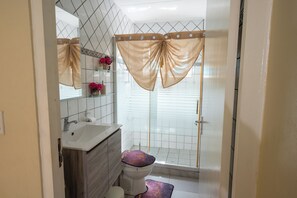 Dusche, Toilettenpapier