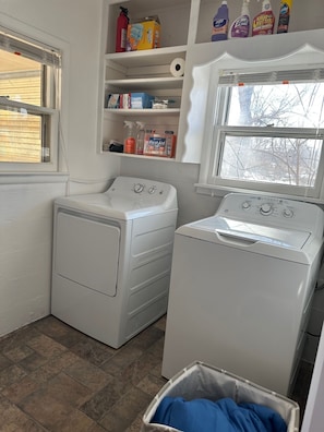 Interior - Pet Friendly Downtown Retro Flat (Loveland)