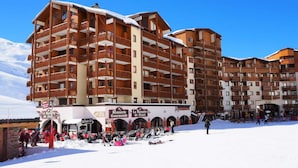 Exterior - Bright Apartment At the Foot of the Slopes Balcony (Les Belleville)