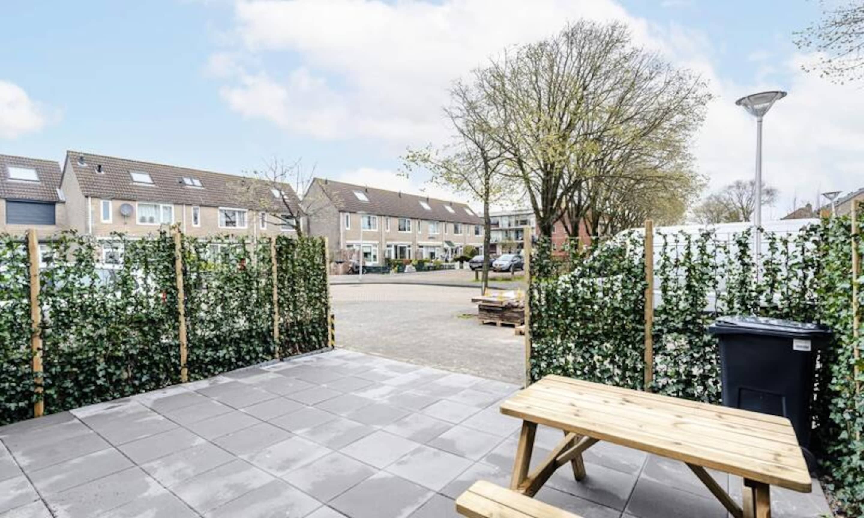 Apartment | Outdoor dining