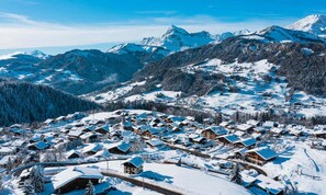 Aerial view - Apartment in NDB With Ski-in/ski-out Access (Notre-Dame-de-Bellecombe)