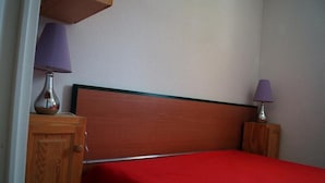 Room - Cozy and Charming Apartment for 4 People (Saint-Sorlin-d'Arves)