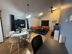 Smart-TV, musikkbibliotek og filmbibliotek