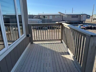 Modern Arctic Comfort - Entire home in Cambridge Bay, Canada