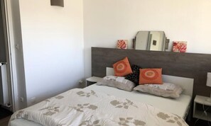 Room - 2 Rooms for 6 People (Eaux-Bonnes)