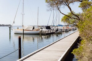 Marina - Parachilna at Boardwalk Villas Metung (Metung)
