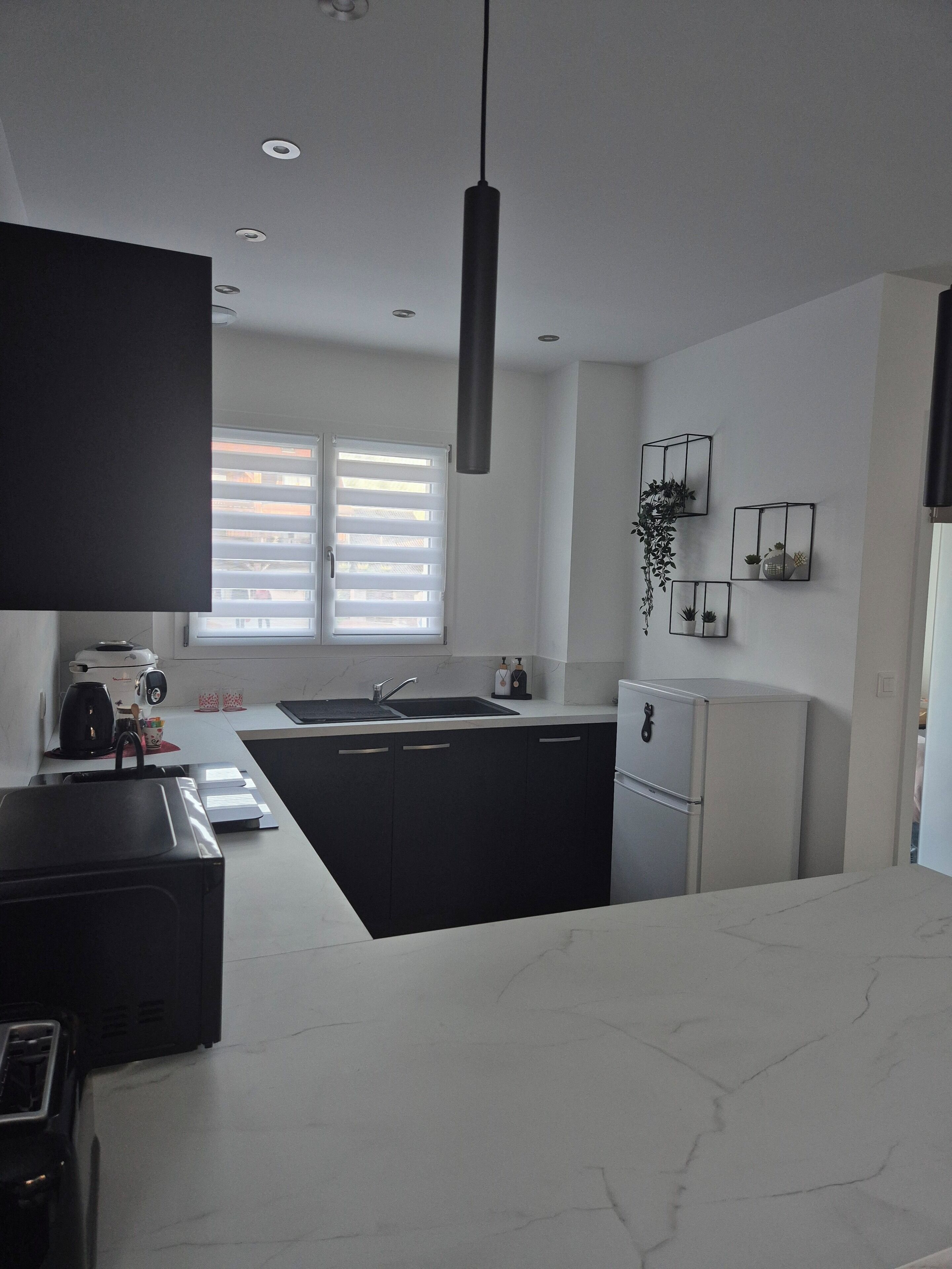 Mikroaaltouuni, uuni, liesi