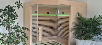 Gîte Un instant de rêve in Dorlisheim, heated indoor pool, sauna