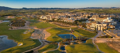 Casa Premium & Cozy | Pool, Golf, WiFi, Smart TV 65'', Central A/C