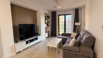 TV connectée, jeux vidéo, livres, chaîne hi-fi