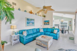 Living area - Pet-Friendly Waterfront Home + Dock & Cabana Club (Key Colony Beach)
