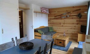 Living area - 2 Rooms for 6 People (Modane)
