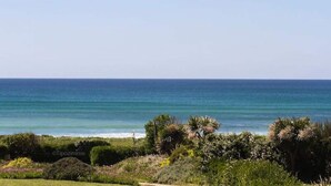 Beach - Houses & Villas for 6 People (Plozevet)