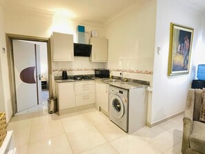 電子レンジ、コンロ