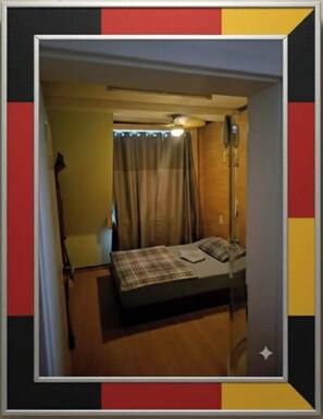 1 bedroom, WiFi, bed sheets