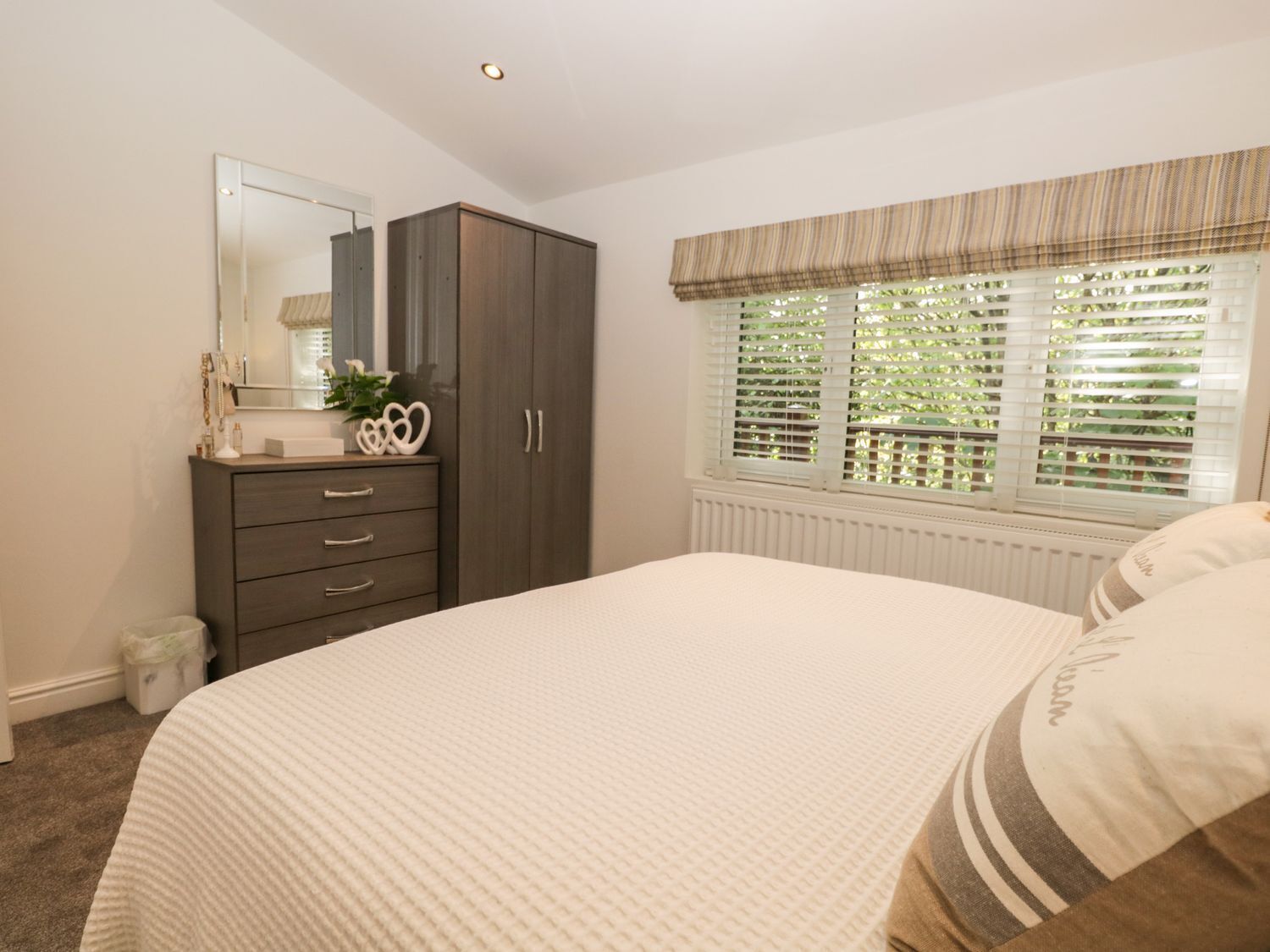 Mere Brook Lodge, Pet Friendly, With Pool In Windermere - Ambleside