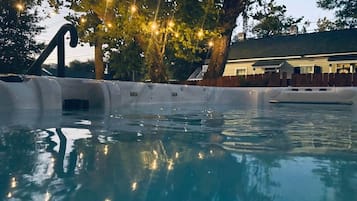 Piscine extérieure, piscine chauffée