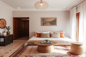 1 sovrum, strykjärn/strykbräda och internet