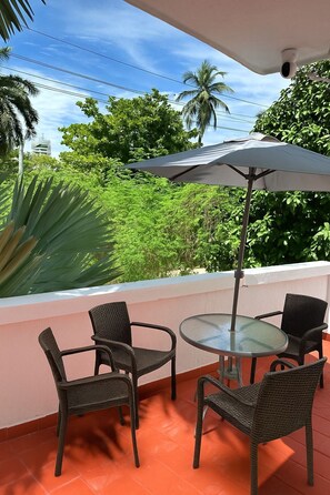 Terrace/patio - HOTEL LADYMAR (Cartagena)