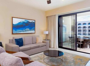 Living area - 2-BDR apartment in luxury resort between Los Cabos & San Jose, Mexico (San José del Cabo)