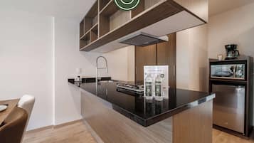 Apartment, Multiple Beds, Balcony, City View (Rio Neva 38 - (01)) | Private kitchen