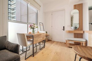 Apartment, 1 Double Bed, Kitchen, City View (Icon Cibeles 501) | Interior - New 1BR Condo in Front of Cibeles - Roma - Condesa (Mexico City)