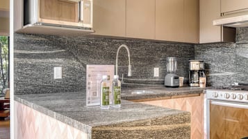 Appartement, 1 grand lit et 1 canapé-lit, cuisine, vue ville (Monterrey 200 203) | Cuisine privée