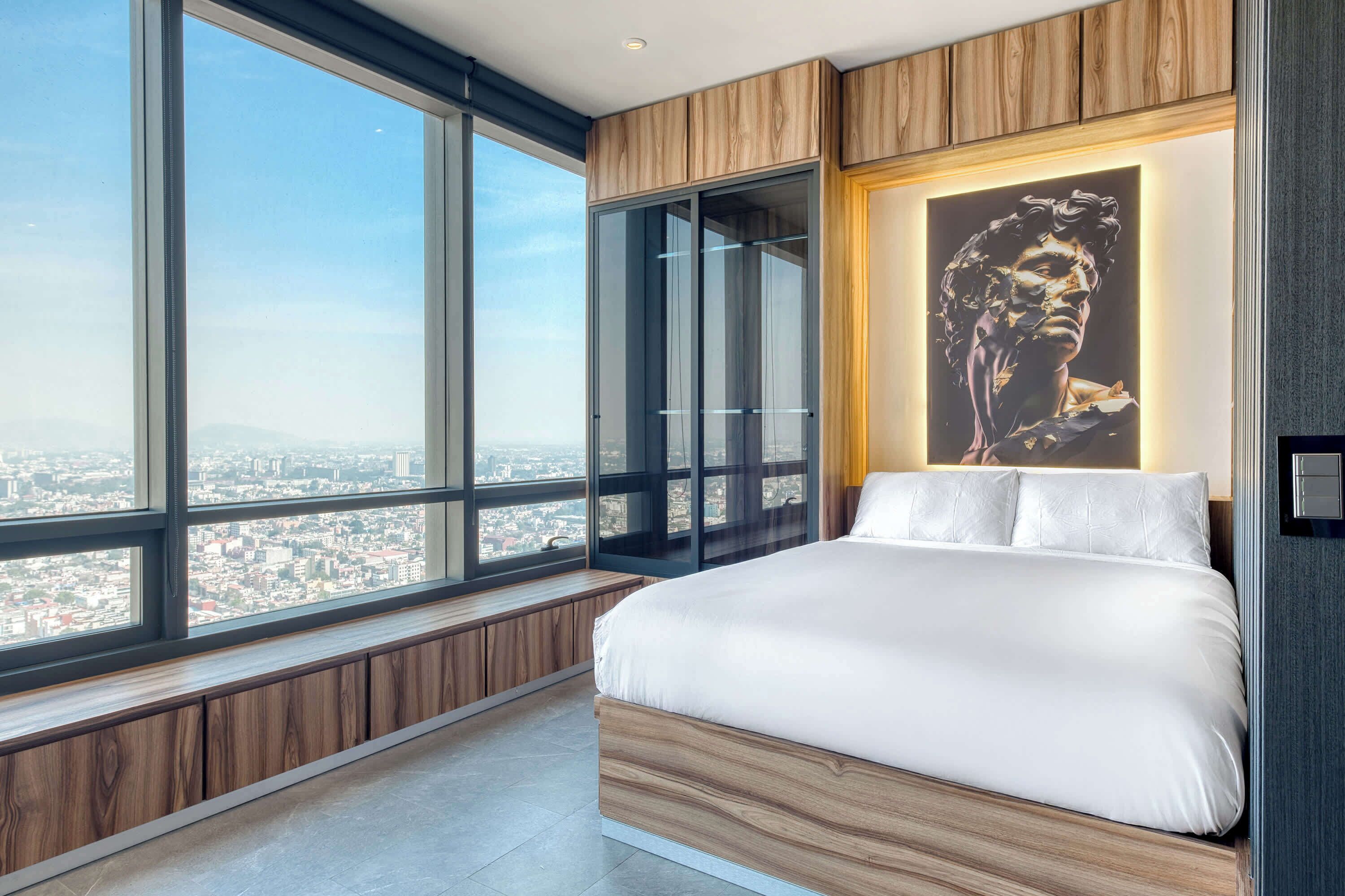 Studio, 1 Queen Bed, Kitchen, City View (Be Grand Reforma 3805) | 1 bedroom, individually decorated, individually furnished