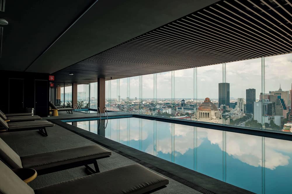 Studio With Amazing View - Great Location - Pool