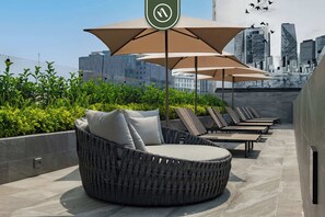 Terrace/patio - Luxury 2 BR Condo in Condesa (Mexico City)