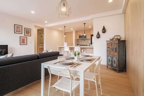 Leilighet, flere senger, kjøkken, byutsikt (Chilpancingo 57 Unit 606) | Spiseområde