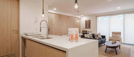 Apartment, Mehrere Betten, Küche, Stadtblick (Chilpancingo 57 Unit 606) | Innenbereich