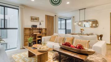 Apartment, 2 Queen Beds, Kitchen, City View (Av Michoacan 21 403) | Living area