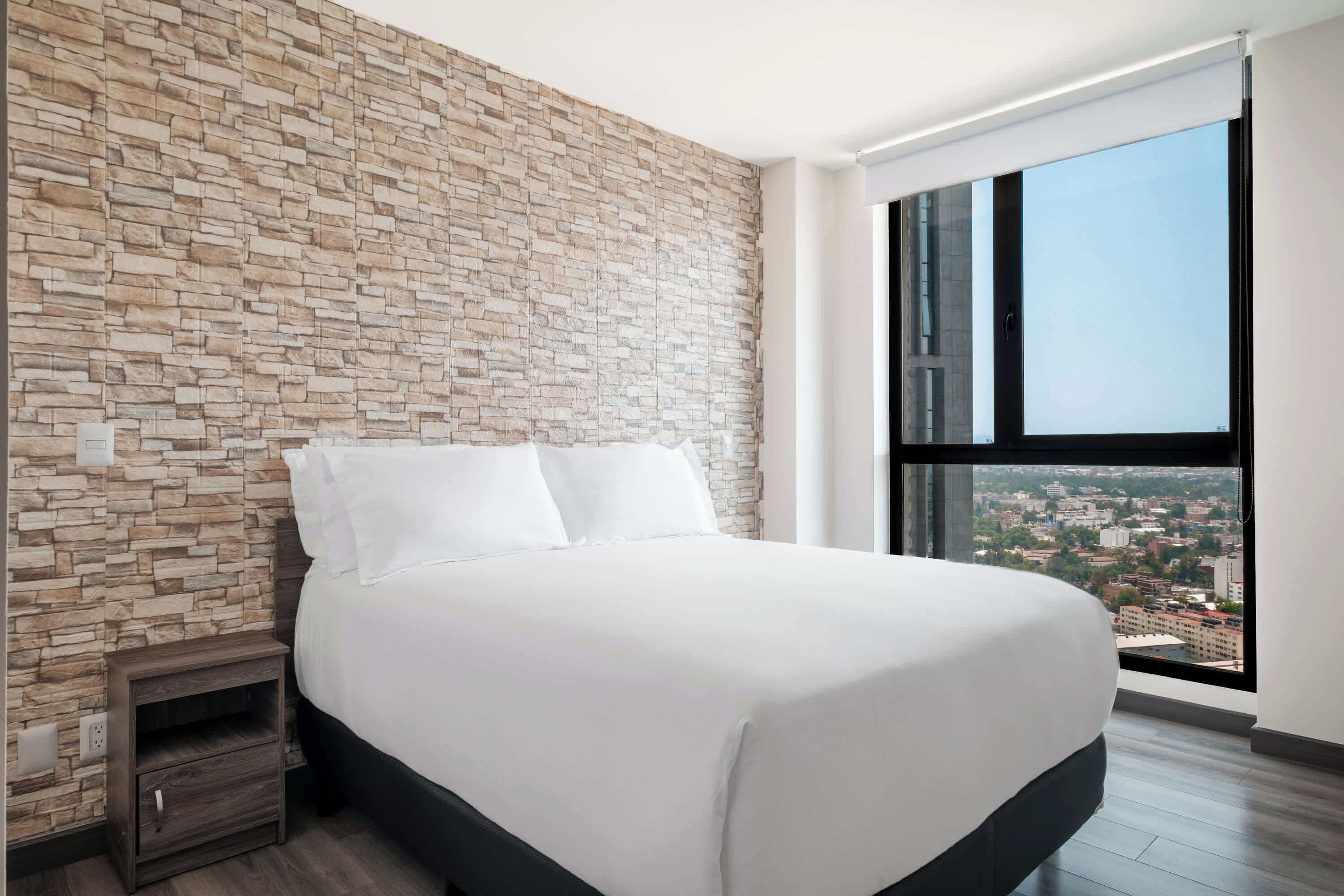 Apartment, 1 Queen Bed with Sofa bed, Kitchen, City View (Be Grand Alto Polanco T2 2505) | 1 bedroom, individually decorated, individually furnished