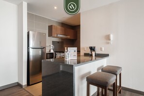 公寓, 1 張加大雙人床和 1 張沙發床, 廚房, 城市景觀 (Be Grand Alto Polanco T2 2505) | 私人廚房