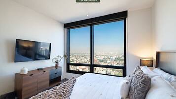 Estudio, 1 cama King size, cocineta, vista a la ciudad (Be Grand Reforma 2103) | 1 habitación, decoración personalizada y muebles diferentes