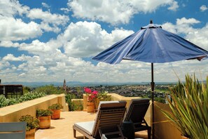 Terrace/patio - Amazing House in City Center - Rooftop - Skyline (San Miguel de Allende)