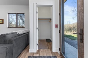Interior - Steamboat Monthly Rental | Furnished Condo by Yampa River | Free Bus Route (Steamboat Springs)