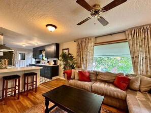 Nhà Superior, ban công | Khu phòng khách